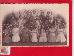 Belgique Trahegnies Carte Photo Baugniet  Groupe Jeunes Filles Cerceau Fleurs - Binche