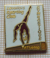 PAT14950 GYMNASTIQUE LEVALLOIS SPORTING CLUB GYM POUTRE En Version EGF - Ginnastica