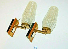 E1 2 Anciennes Appliques Murales - Administration - Vintage - Art Deco - Luminaires & Lustres