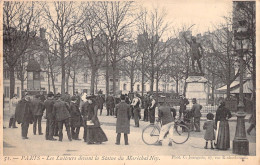 FRANCE - Paris - Les Lutteurs Devant La Statue Du Maréchal Ney - Animé - Vélo - Carte Postale Ancienne - Sonstige & Ohne Zuordnung