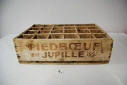 E1 Ancien Cageot - Caisse - PIEDBOEUF JUPILLE 1957 Rare - Brasserie - Alcohols