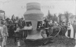 CPA 69 LYON / CARTE PHOTO / CARNAVAL / CHAR DES BONBONS - Other & Unclassified