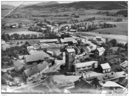 CORCIEUX Le Centre Du Village Et L'église - Corcieux