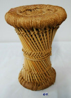 E1 Ancien Petit Tabouret En Rotin - Bambou - Objet Ethnique - Afrikaanse Kunst