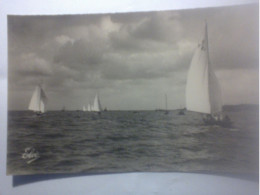 565 - Bassin D'Arcachon Gironde - Régates Sur Le Bassin - L. Chatagneau Bordeaux - Sailing