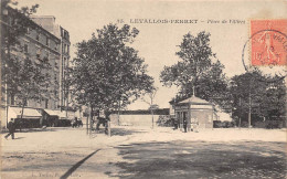 Levallois Perret          92          Place De VIlliers      N°  35  (Voir Scan) - Levallois Perret