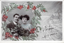 FANTAISIE - Bonne Année - Nouvel An - Couple - Carte Postale Ancienne - Nouvel An
