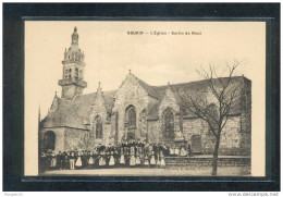 56 - GOURIN : L'église, Sortie De Noce - Gourin