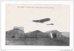 69 - BRON : Un Coin De L' Aérodrome De BRON-AVIATION, Avion - Bron
