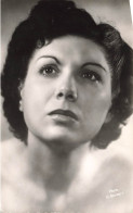 CELEBRITE - Jacqueline François - Chanteuse Française - Carte Postale - Femmes Célèbres