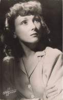 CELEBRITE - Jany Holt - Actrice - Carte Postale - Femmes Célèbres