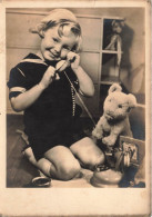 ENFANT - Petite Fille Au Téléphone - Ours En Peluche - Carte Postale Ancienne - Altri & Non Classificati