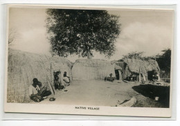 ZIMBABWE Native Village Infigènes Cases CARTE PHOTO Camera House Series Bulawayo    D04  2020  - Zimbabwe