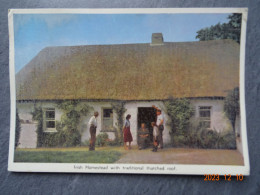 IRISH HOMESTEAD WITH TRADITIONAL TATCHED ROOF - Kerry