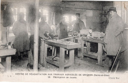 C P A - 78  - GRIGNON -     Centre De  Réadaptation Aux  Travaux  Agricoles  - Fabrication De Jouets - Grignon