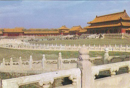 AK 186341 CHINA - Beijing - Gate Of Supreme Harmony  At The Place Museum - Chine