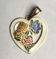 Ancien Pendentif Coeur En émail Vintage, Coeur, Papillon, Fleur - Pendenti