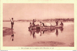 TCHAD UNE PIROGUE SUR LE LOGONE ENTRE MOUNDOU ET LAI - Tchad