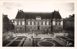 FRANCE - Rennes - Palais De Justice (Monument Historique) - Carte Postale - Rennes