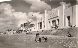 FRANCE - Villers Sur Mer - La Digue Et Le Casino - Animé - Enfant - Carte Postale - Villers Sur Mer