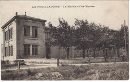 CPA13- LA BOUILLADISSE- La Mairie Et Les Ecoles - La Bouilladisse