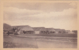 CAMP D' AVORD - Hangars ,avec Des Avions - Avord