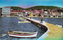 Bandol Sur Mer * Vue Sur La Petite Jetée - Bandol