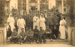 Chateau Thierry * 2 Cartes Photos * Hôpital Militaire 1916 * Soldats Militaires Blessés Infirmière Croix Rouge Red Cross - Chateau Thierry