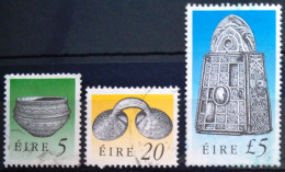 IRLANDE                       N° 744/746                    OBLITERE - Used Stamps