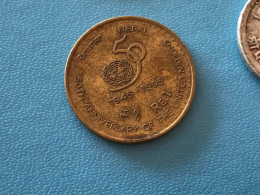 Münze Münzen Umlaufmünze Gedenkmünze Nepal 1 Rupie 1995 UN 50 Jahre - Népal