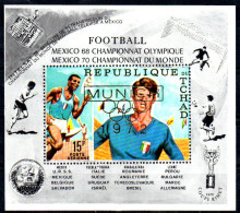 TCHAD   BF  * *   SURCHARGE  ( Sans N°)  Cup  1970  Jo 1972   Fussball  Soccer  Football Course - 1970 – Mexique