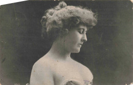 PHOTOGRAPHIE - Femme - Portrait - Carte Postale Ancienne - Photographie