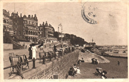 WESTCLIFF, ESSEX, ARCHITECTURE, BOATS, PROMENADE, UNITED KINGDOM - Southend, Westcliff & Leigh