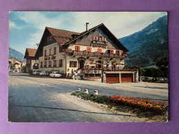 74   CPSM  SAINT-JEOIRE-EN-FAUCIGNY  Hôtel Des Alpes    Voitures….    Bon état - Saint-Jeoire