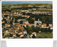 Carte ( Format 14 X 10 Cm ) PONT DE CHERUY Vue Aérienne ( ATTENTION LES BORDS GAUCHE ET DROIT ONT ETE RECOUPES - Pont-de-Chéruy