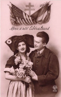 COUPLES - Merci à Nos Libérateurs - Carte Postale Ancienne - Couples