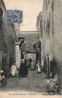 MAROC - Marrakech - Une Rue - Carte Postale Ancienne - Marrakech