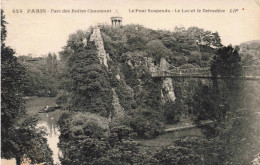FRANCE - 75 - Paris - Parc Des Buttes Chaumont - Le Pont Suspendu - Le Lac Et Le Belvedère - Carte Postale Ancienne - Parken, Tuinen
