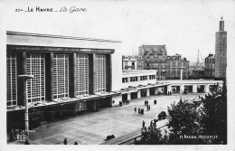 Le Havre * Vue Sur La Gare * Place Parvis - Station