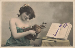 Musique Et Musicien * Carte Photo * Les Arts * Violoniste * Instrument Violon * Art Nouveau - Music And Musicians