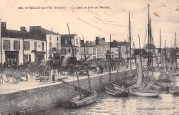 FRANCE - St Gilles Sur Vie - Le Quai Un Jour De Marché - Carte Postale Ancienne - Saint Gilles Croix De Vie