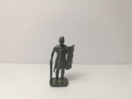 Kinder :  K93 N126  Römer Um 100 - 300n. Chr 1980 - Legionär - Roman 4 - Eisen - Scame - Figurillas En Metal