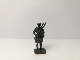 Kinder :  Schotten Um 1743  1980-92 - Dudelsackpfeifer - Scozzese 3 - Brüniert - RP 1482 - Metal Figurines