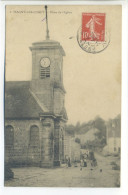 CPA 70 Haute Saône - MAGNY LES JUSSEY - Place De L'Eglise , Grande Rue - Animation - Jussey