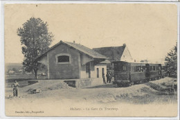 70 MELISEY . La Gare Du Tramway Animée , Tramway En Gare, édit : Reuchet Fougerolles , écrite En 1904 , état  Extra - Mélisey