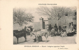 SENEGAL - SOUDAN - Colonies Françaises - Djenné - Indigènes Apportant L'impôt - H Danel - Animé - Carte Postale Ancienne - Senegal