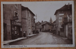 38 : Renage - Grand'Rue - Animée : Petite Animation - Commerce - Epicerie - Légères Taches - (n°28522) - Renage