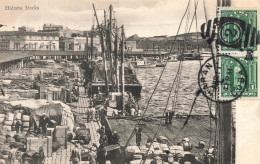[-5%] ANTILLES - Cuba - Habana Docks - Tonneaux Et étales - Cageots - Animé - Carte Postale Ancienne - Cuba