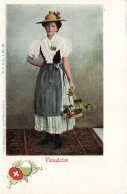 FOLKLORE - Suisse - Costume - Vaudoise - Femme En Costume Traditionnel - Colorisé - Carte Postale Ancienne - Trachten