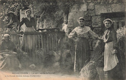 FRANCE - Rochecorbon - Le Soir - Après Le Travail - Carte Postale Ancienne - Rochecorbon